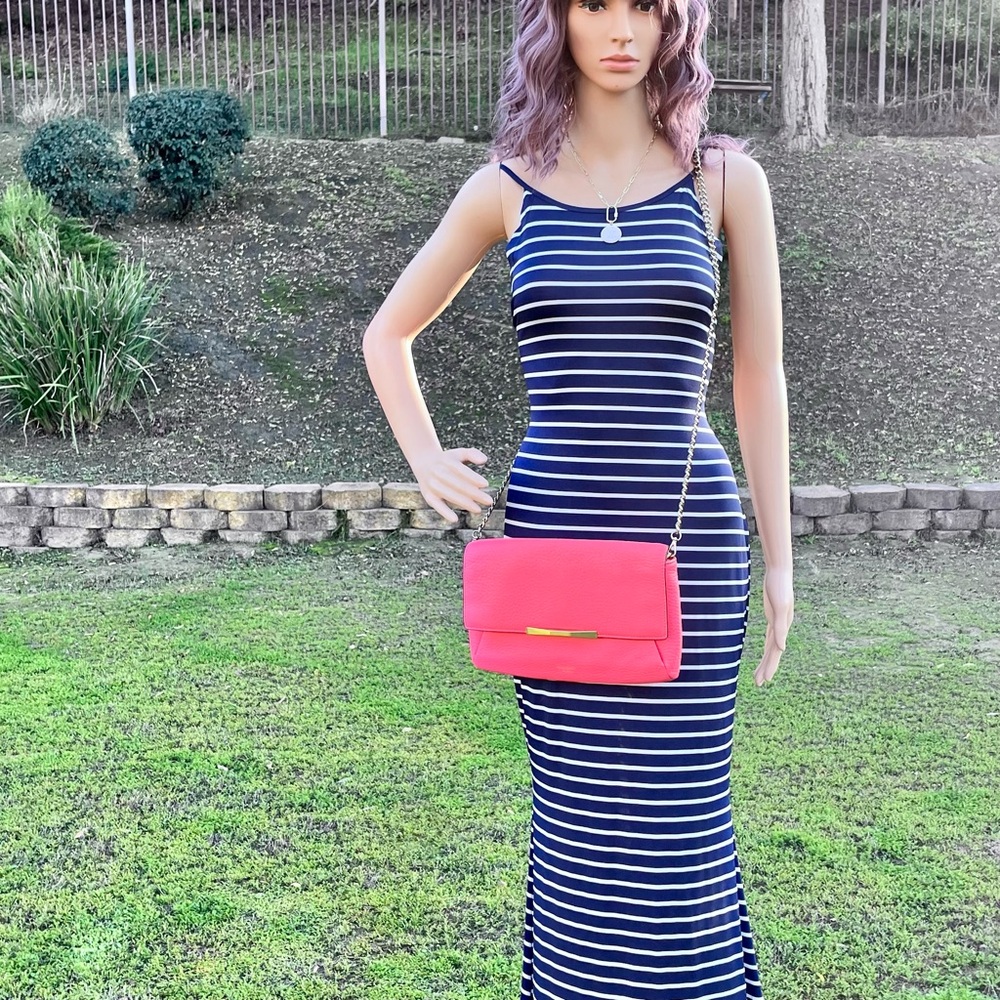 Kate Spade pink crossbody with gold chain. EUC!